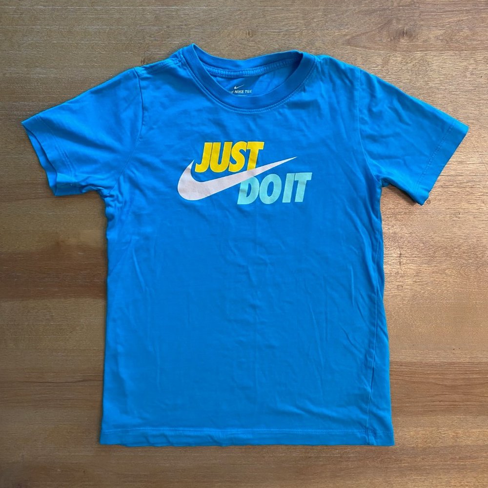 Nike Just Do It Swoosh Short Sleeve Tshirt - Blue
